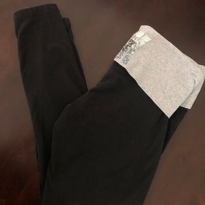 VS Pink Leggings -Large